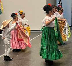 Mexico - children dance